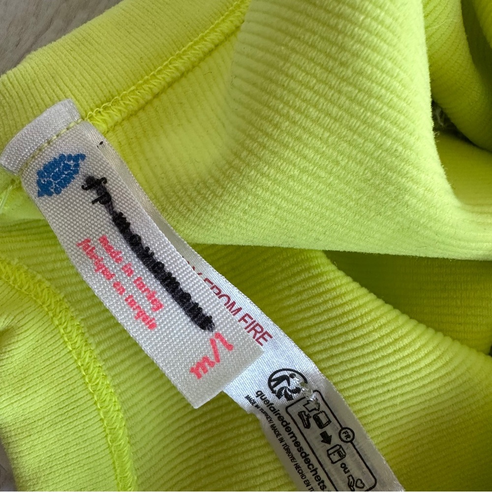 NWOT FP Movement All Clear Racerback Ribbed Crop Cami Tank, M/L - Picture 5 of 5